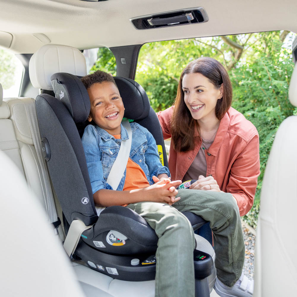 Mua ghế ngồi ô tô cho bé chính hãng tại Tuyên Quang – Hà Giang