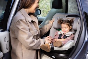 Mua ghế ngồi ô tô cho bé chính hãng tại Cà Mau – Bạc Liêu